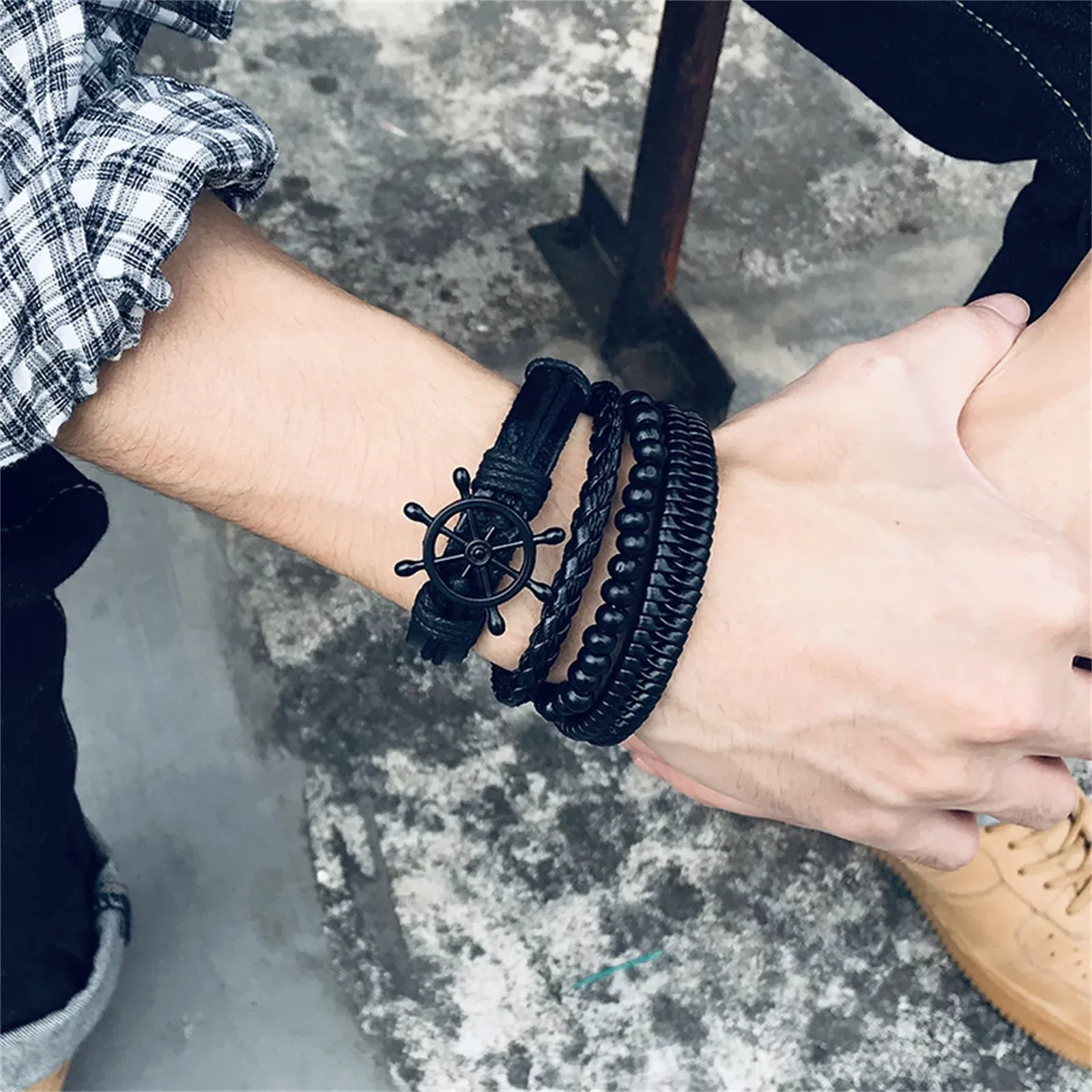 4pcs/set Adjustable Leather Bracelets for Men-Black Braided PU Leather