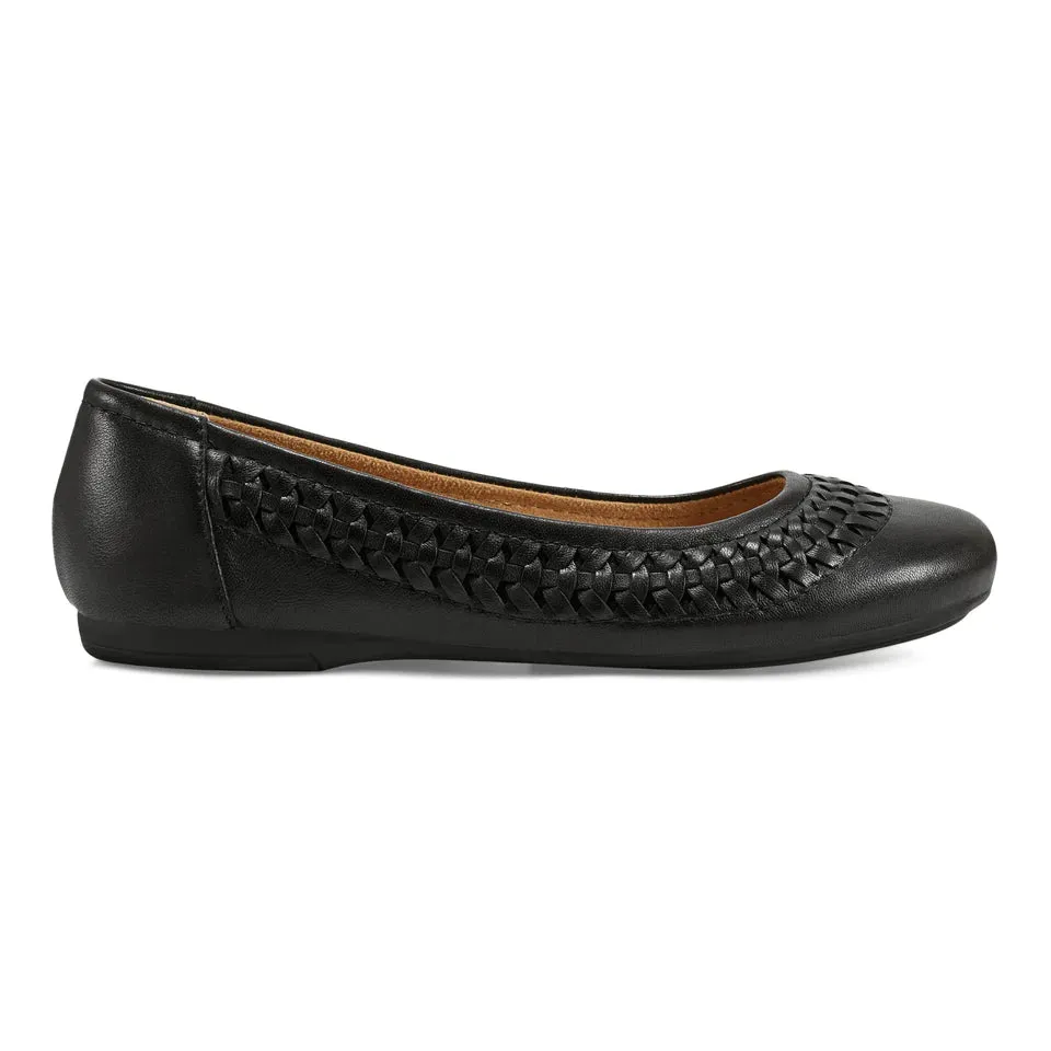 Earth Women's Jett Woven Round Toe Slip-on Dress Flats